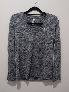 Under Armour Women’s Gray Blue Heat Gear Long Sleeve Shirt